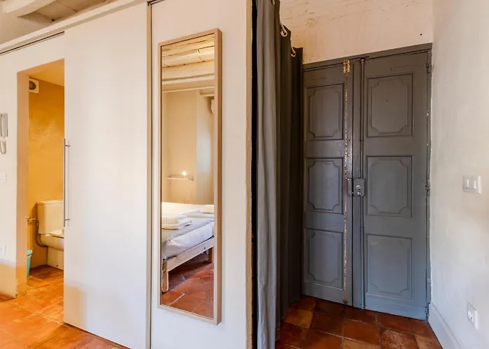 Flateli Ballesteries Apartman *