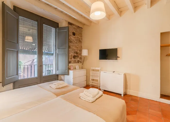 Flateli Ballesteries Apartman Girona